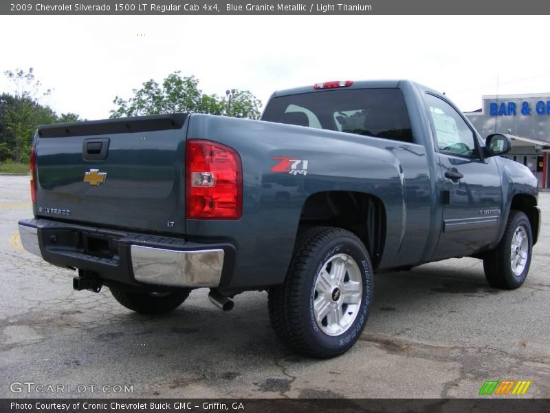 Blue Granite Metallic / Light Titanium 2009 Chevrolet Silverado 1500 LT Regular Cab 4x4