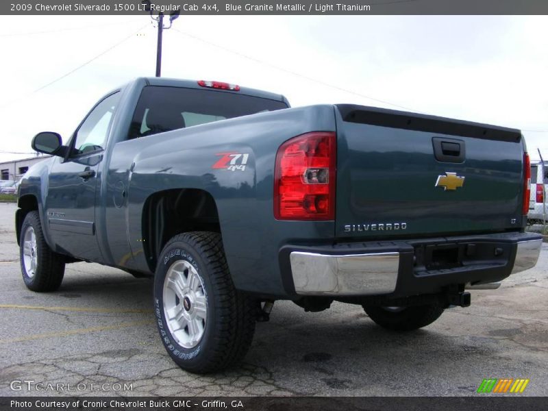 Blue Granite Metallic / Light Titanium 2009 Chevrolet Silverado 1500 LT Regular Cab 4x4