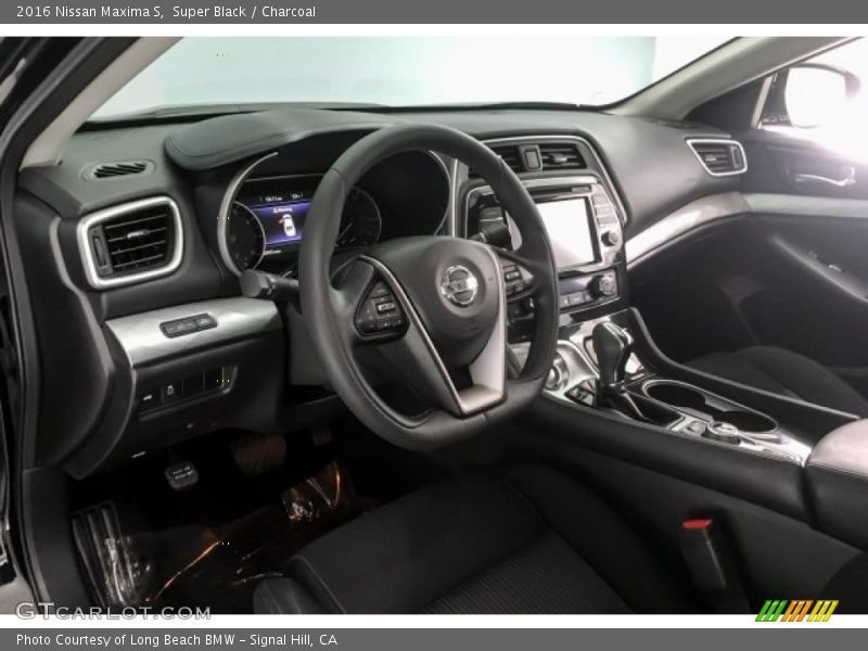 Super Black / Charcoal 2016 Nissan Maxima S