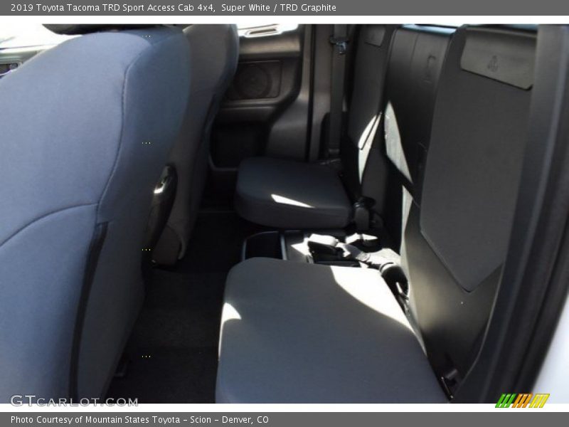 Super White / TRD Graphite 2019 Toyota Tacoma TRD Sport Access Cab 4x4