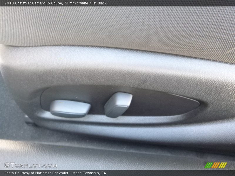 Summit White / Jet Black 2018 Chevrolet Camaro LS Coupe