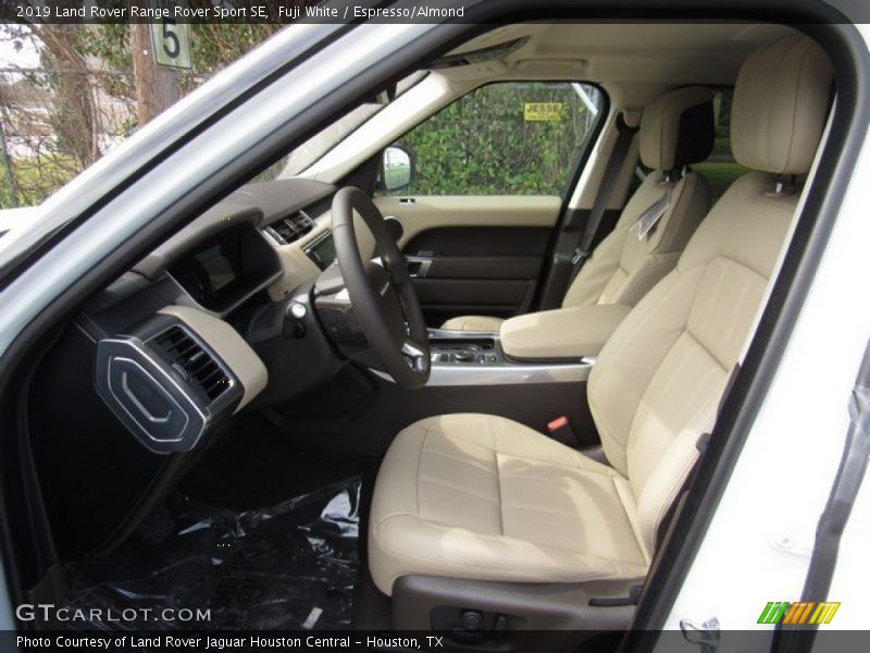 Fuji White / Espresso/Almond 2019 Land Rover Range Rover Sport SE