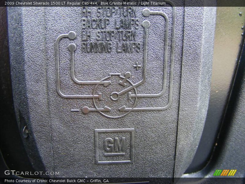 Blue Granite Metallic / Light Titanium 2009 Chevrolet Silverado 1500 LT Regular Cab 4x4