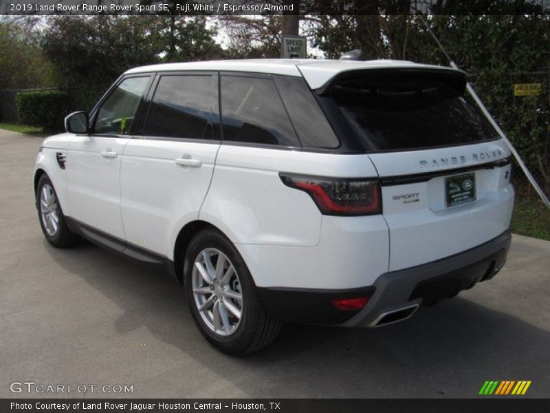 Fuji White / Espresso/Almond 2019 Land Rover Range Rover Sport SE