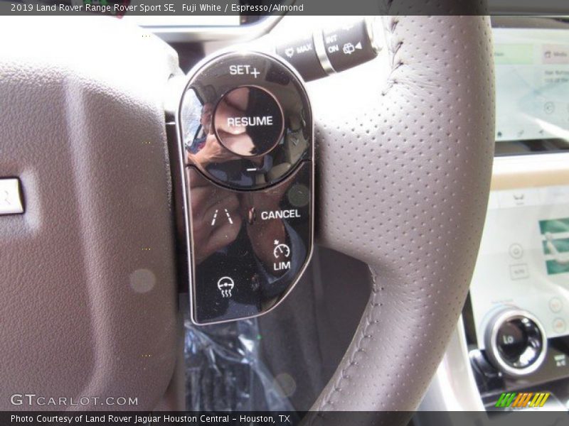Fuji White / Espresso/Almond 2019 Land Rover Range Rover Sport SE