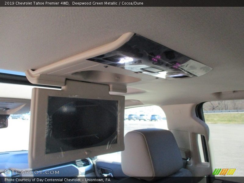 Deepwood Green Metallic / Cocoa/Dune 2019 Chevrolet Tahoe Premier 4WD