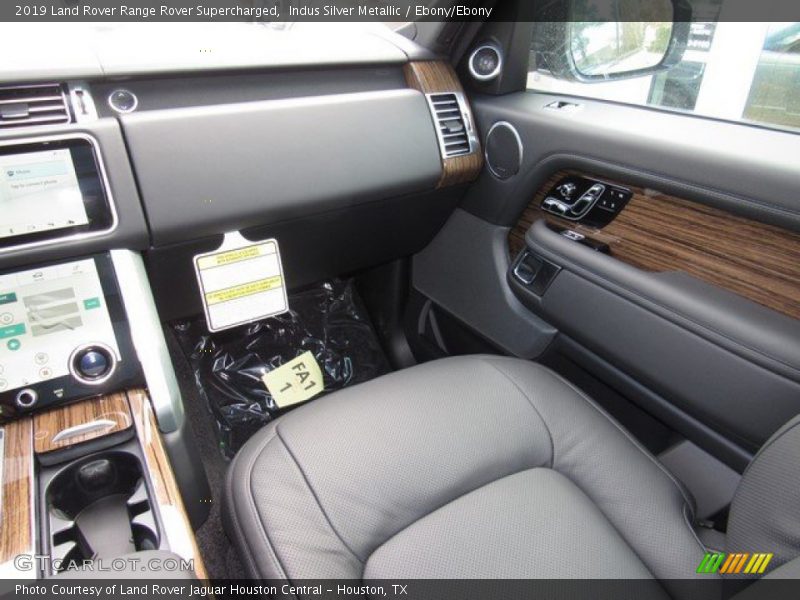 Indus Silver Metallic / Ebony/Ebony 2019 Land Rover Range Rover Supercharged