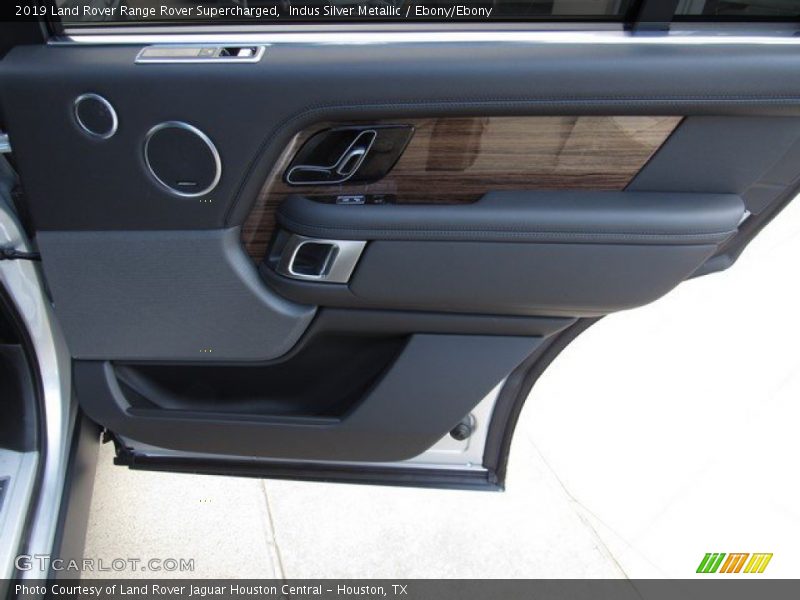 Indus Silver Metallic / Ebony/Ebony 2019 Land Rover Range Rover Supercharged