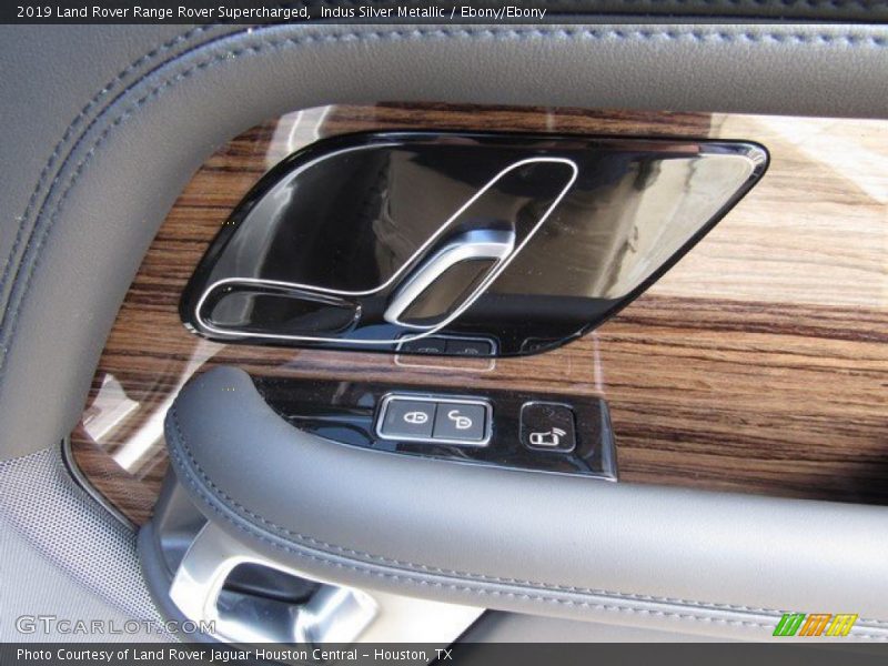 Indus Silver Metallic / Ebony/Ebony 2019 Land Rover Range Rover Supercharged