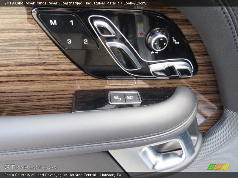 Indus Silver Metallic / Ebony/Ebony 2019 Land Rover Range Rover Supercharged