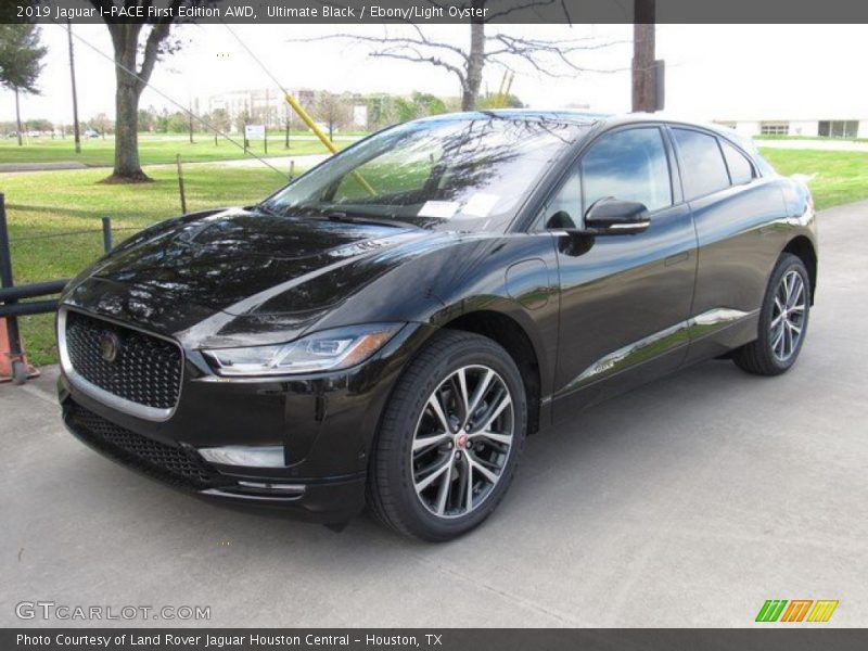 Ultimate Black / Ebony/Light Oyster 2019 Jaguar I-PACE First Edition AWD