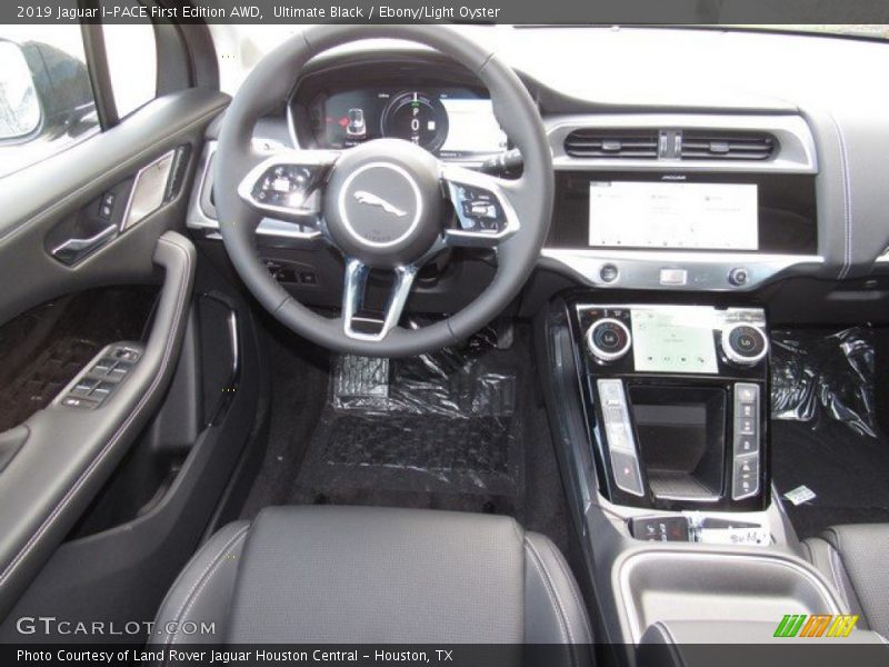 Ultimate Black / Ebony/Light Oyster 2019 Jaguar I-PACE First Edition AWD