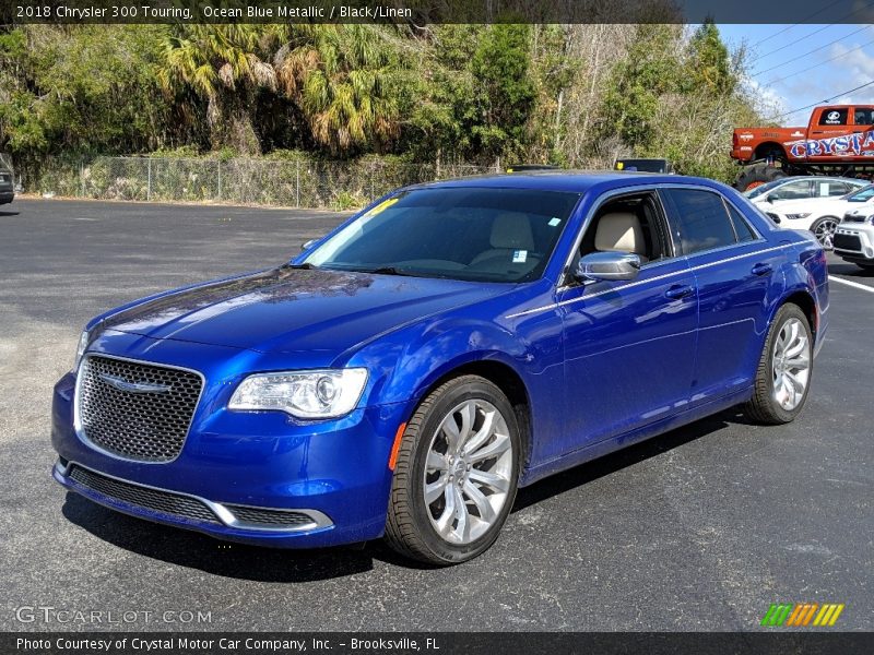 Ocean Blue Metallic / Black/Linen 2018 Chrysler 300 Touring