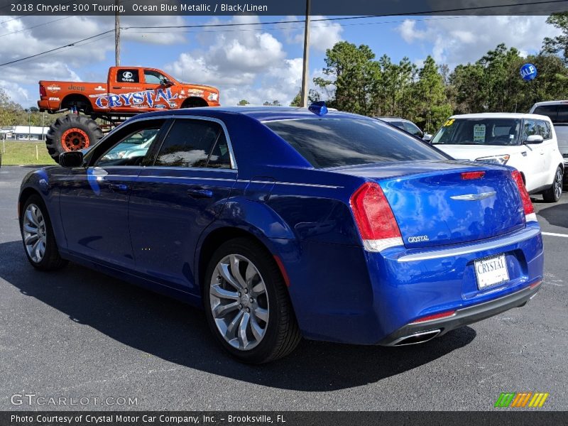 Ocean Blue Metallic / Black/Linen 2018 Chrysler 300 Touring