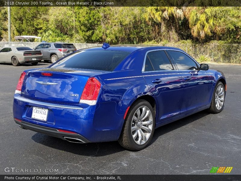 Ocean Blue Metallic / Black/Linen 2018 Chrysler 300 Touring