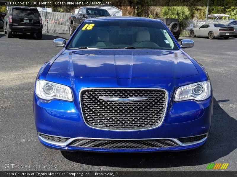 Ocean Blue Metallic / Black/Linen 2018 Chrysler 300 Touring