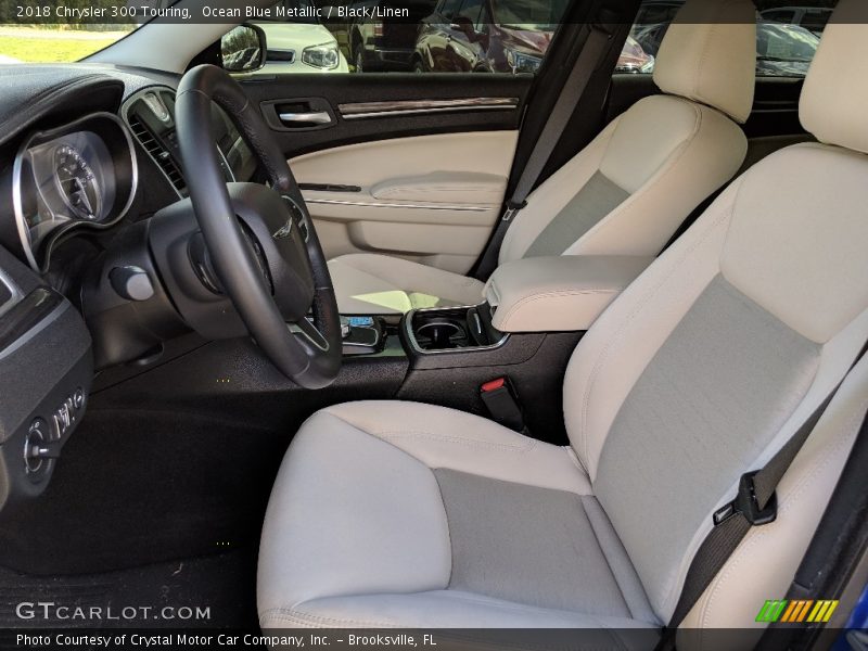Ocean Blue Metallic / Black/Linen 2018 Chrysler 300 Touring