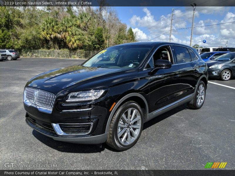 Infinite Black / Coffee 2019 Lincoln Nautilus Select