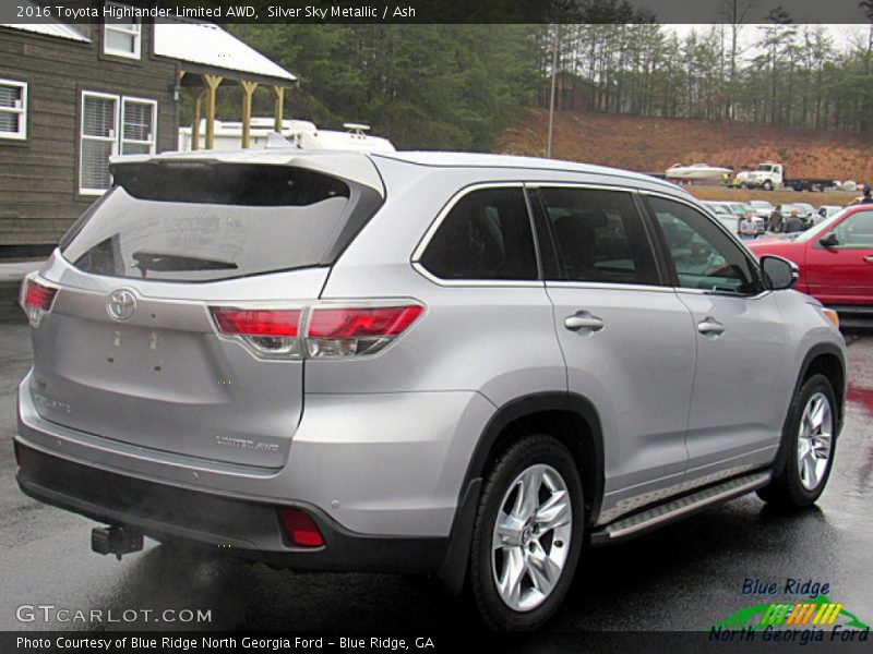 Silver Sky Metallic / Ash 2016 Toyota Highlander Limited AWD