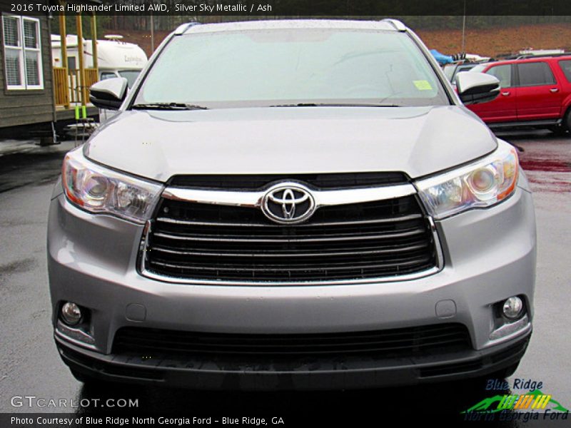 Silver Sky Metallic / Ash 2016 Toyota Highlander Limited AWD