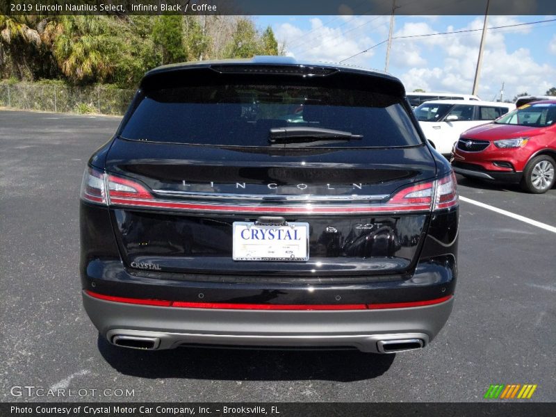 Infinite Black / Coffee 2019 Lincoln Nautilus Select