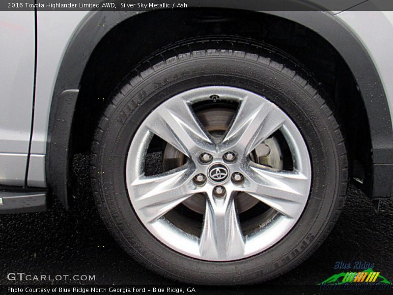 Silver Sky Metallic / Ash 2016 Toyota Highlander Limited AWD