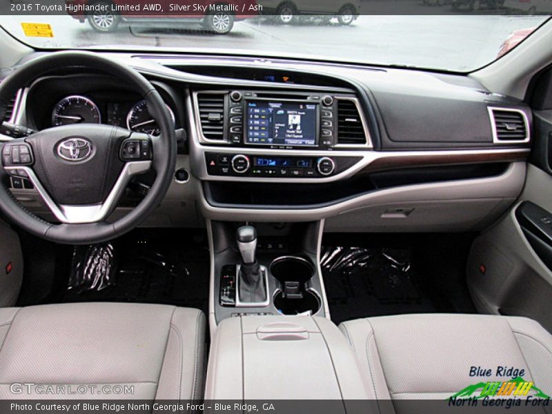 Silver Sky Metallic / Ash 2016 Toyota Highlander Limited AWD