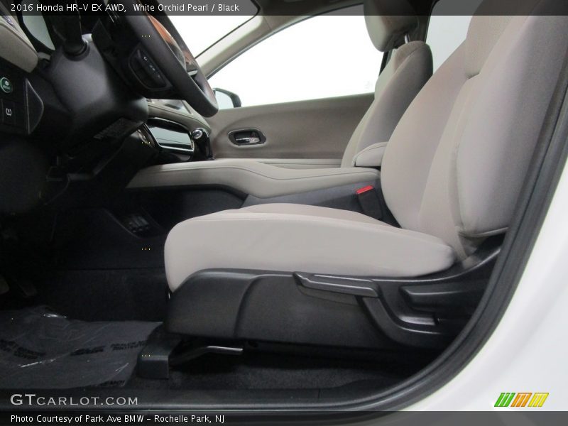 White Orchid Pearl / Black 2016 Honda HR-V EX AWD