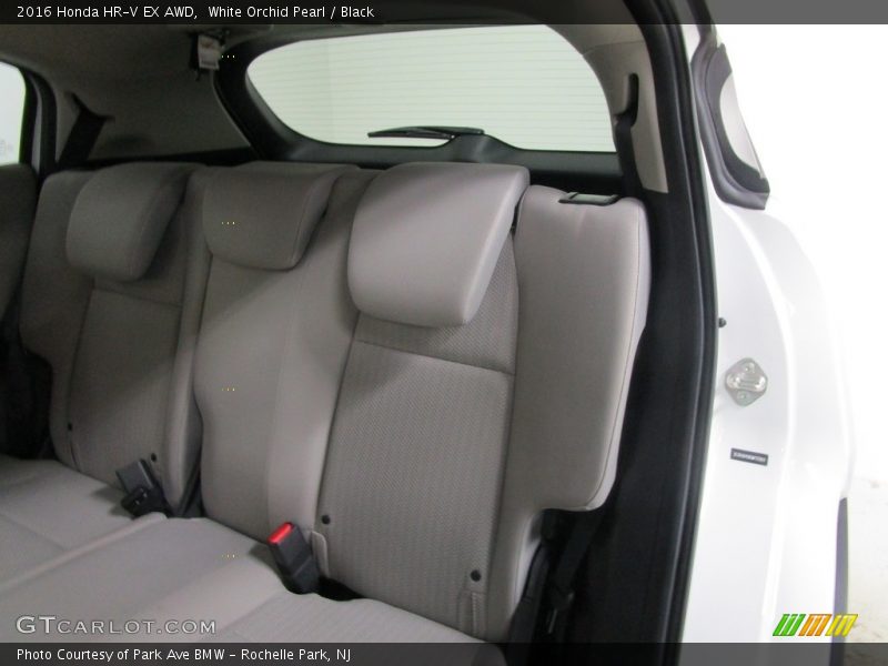 White Orchid Pearl / Black 2016 Honda HR-V EX AWD
