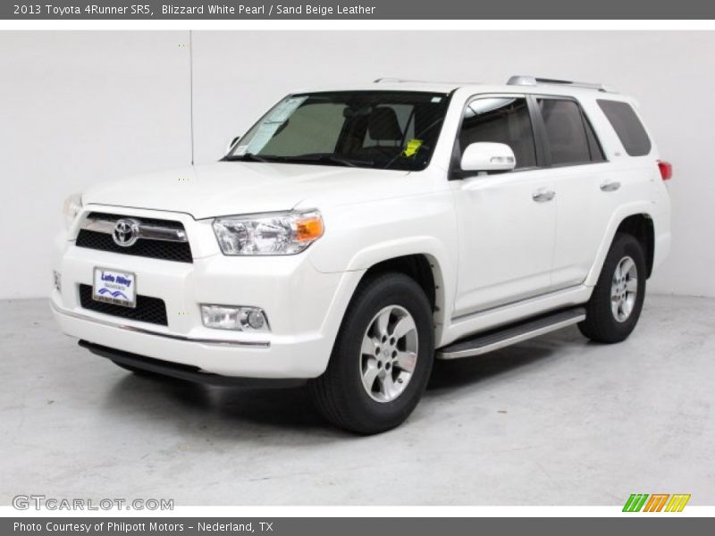 Blizzard White Pearl / Sand Beige Leather 2013 Toyota 4Runner SR5