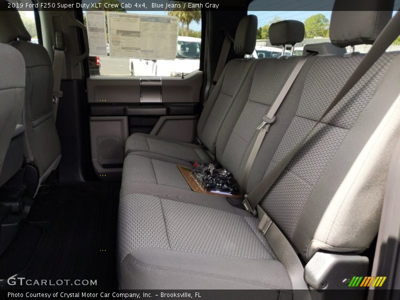 Blue Jeans / Earth Gray 2019 Ford F250 Super Duty XLT Crew Cab 4x4
