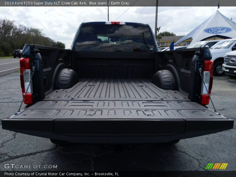 Blue Jeans / Earth Gray 2019 Ford F250 Super Duty XLT Crew Cab 4x4