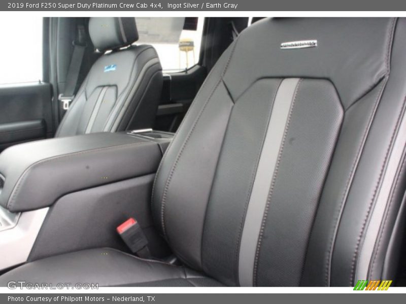 Ingot Silver / Earth Gray 2019 Ford F250 Super Duty Platinum Crew Cab 4x4