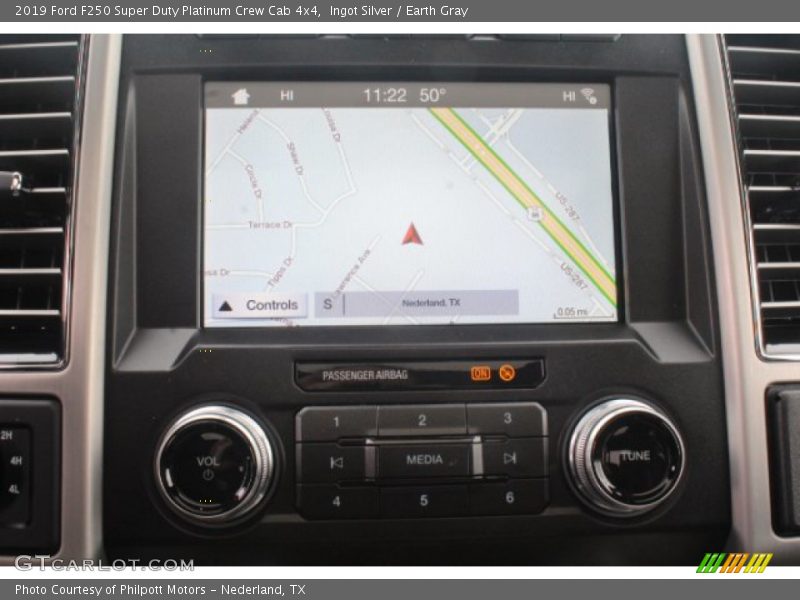 Ingot Silver / Earth Gray 2019 Ford F250 Super Duty Platinum Crew Cab 4x4