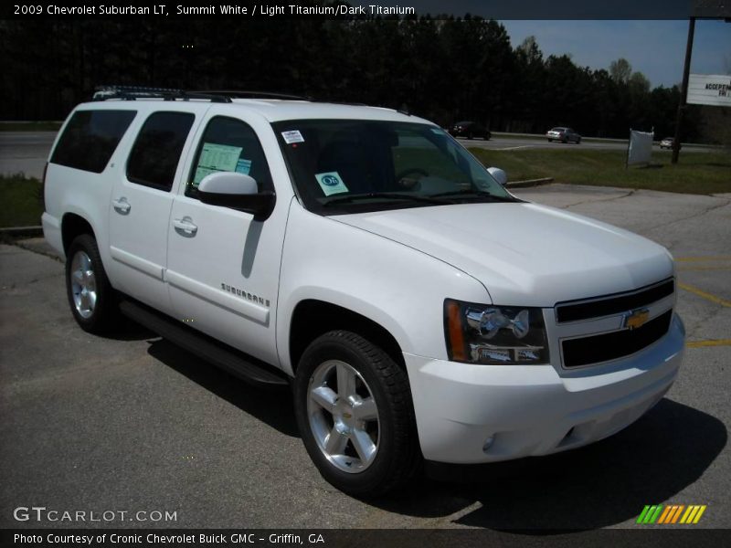 Summit White / Light Titanium/Dark Titanium 2009 Chevrolet Suburban LT