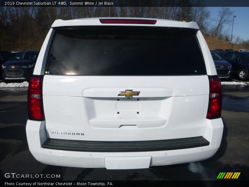 Summit White / Jet Black 2019 Chevrolet Suburban LT 4WD