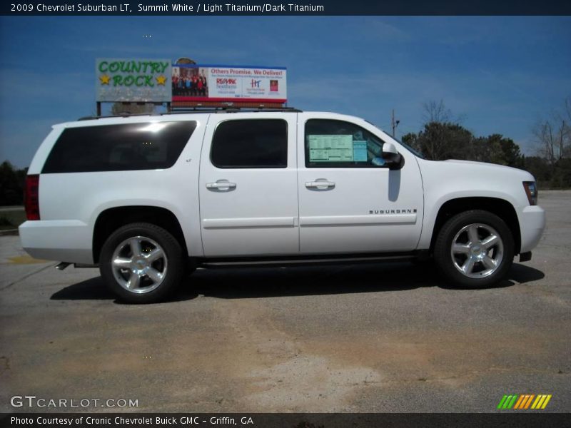 Summit White / Light Titanium/Dark Titanium 2009 Chevrolet Suburban LT