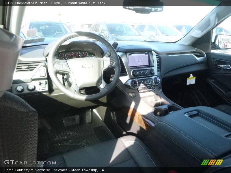 Summit White / Jet Black 2019 Chevrolet Suburban LT 4WD