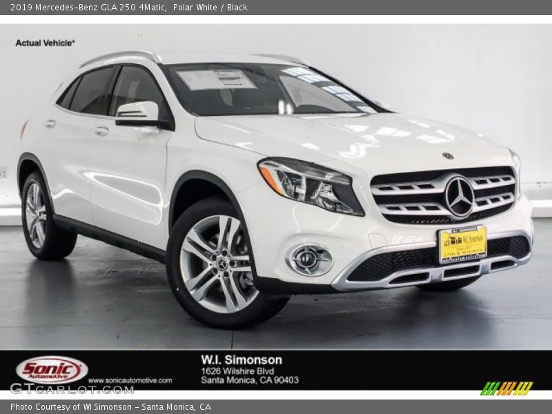 Polar White / Black 2019 Mercedes-Benz GLA 250 4Matic