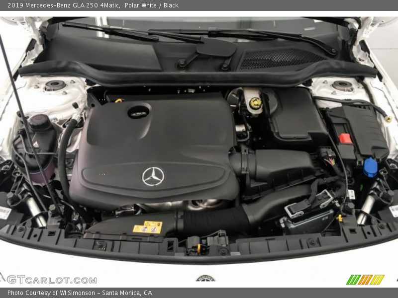 Polar White / Black 2019 Mercedes-Benz GLA 250 4Matic
