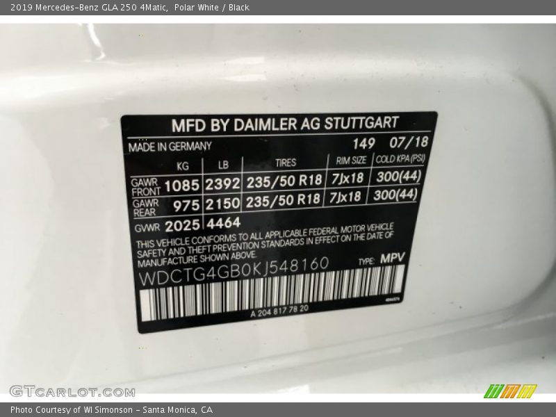 Polar White / Black 2019 Mercedes-Benz GLA 250 4Matic