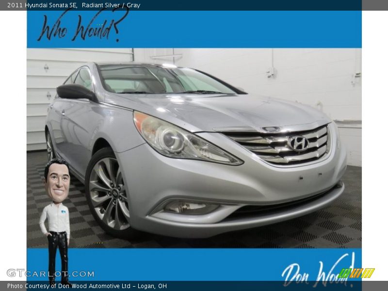 Radiant Silver / Gray 2011 Hyundai Sonata SE