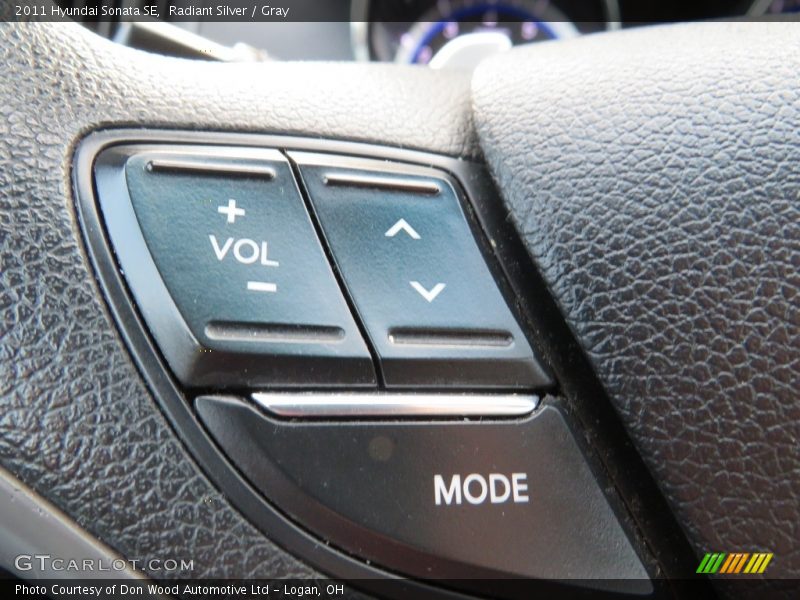Radiant Silver / Gray 2011 Hyundai Sonata SE