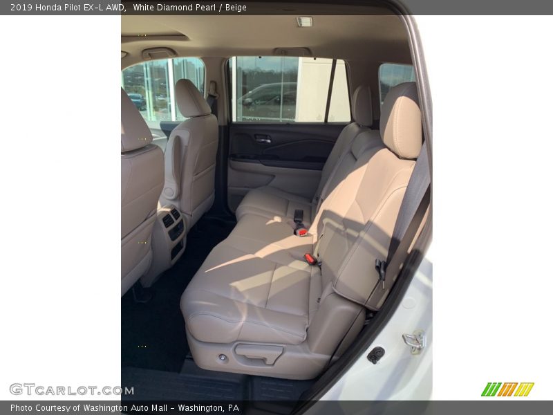 White Diamond Pearl / Beige 2019 Honda Pilot EX-L AWD