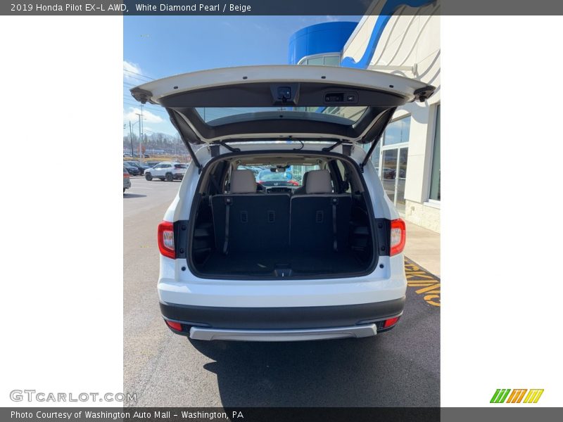 White Diamond Pearl / Beige 2019 Honda Pilot EX-L AWD