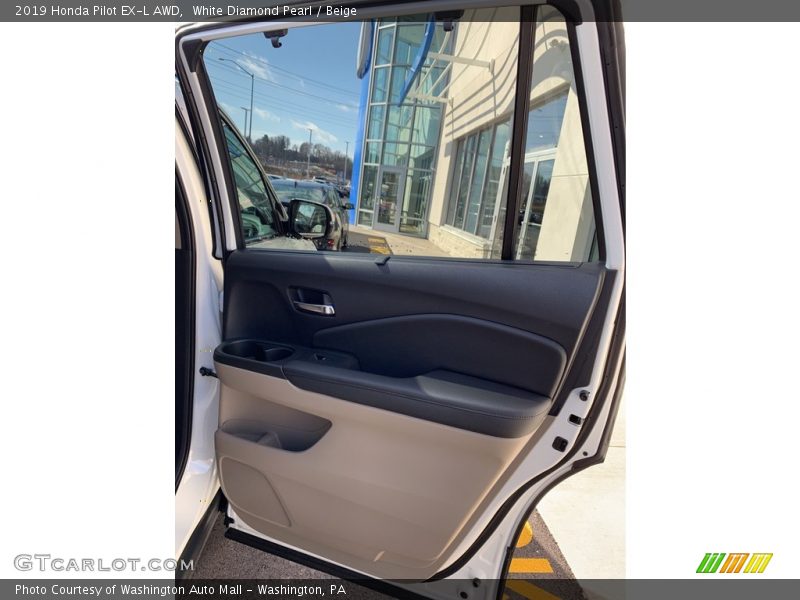 White Diamond Pearl / Beige 2019 Honda Pilot EX-L AWD