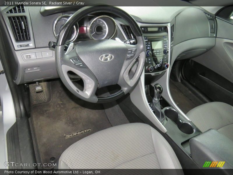 Radiant Silver / Gray 2011 Hyundai Sonata SE