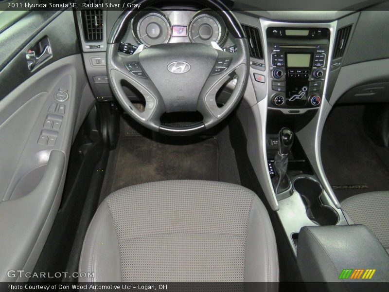 Radiant Silver / Gray 2011 Hyundai Sonata SE