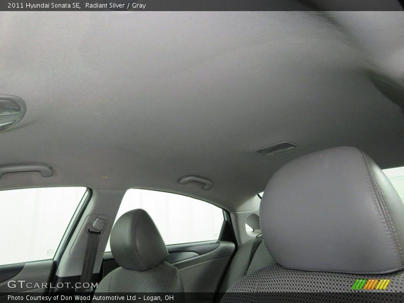 Radiant Silver / Gray 2011 Hyundai Sonata SE