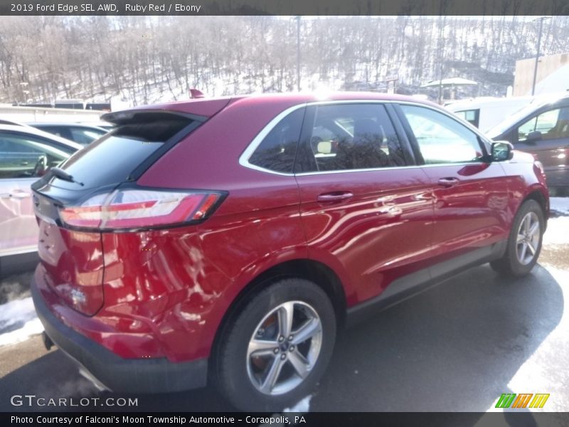 Ruby Red / Ebony 2019 Ford Edge SEL AWD